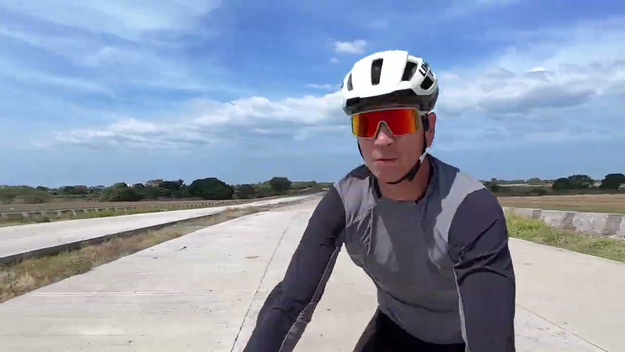 Bike Hut TV | Thursday Looptanza Gravel ride