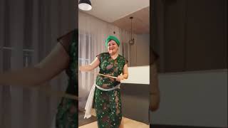 Baladi With Cane, Ya Han, Olena Honcharuk