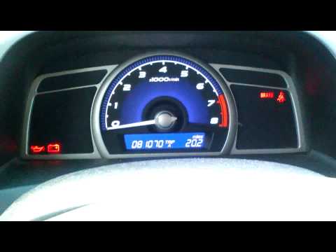 how-the-2006-civic-lx-tells-you-the-oil-life-left-in-car