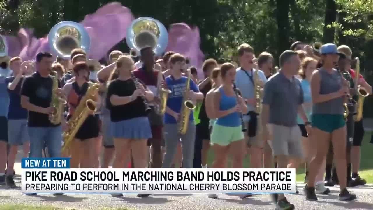 Pike Road school marching band holds practice - YouTube