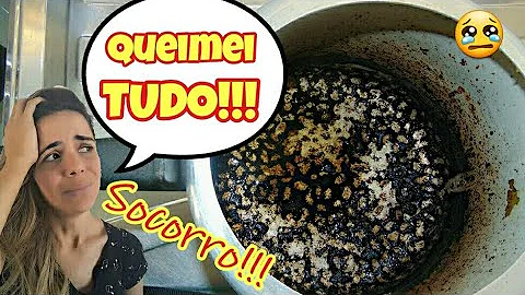 Como tirar o queimado de feijão da panela de pressão?