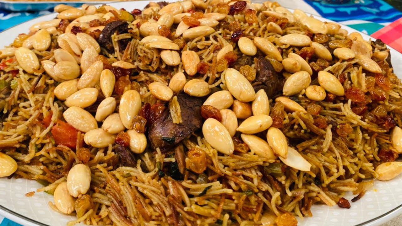 طريقة عمل شعيرية بالكبد والقوانص | المطعم مع الشيف محمد حامد