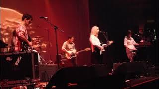 Alvvays - Pecking Order
