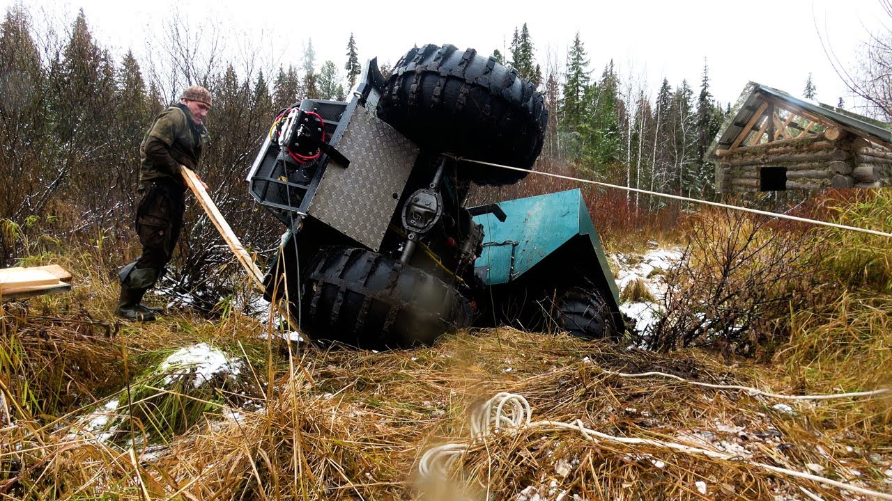 Авария в тайге. Строительство избы под угрозой.