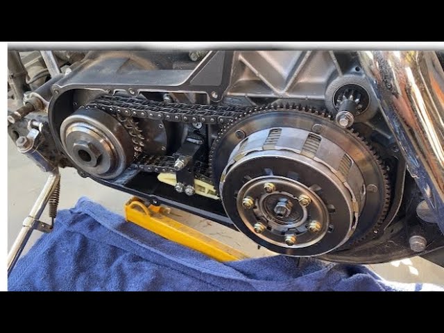 Tutorial: Wechseln Sie die Harley-Davidson Starter Motor Schritt für  Schritt – California Motorcycles