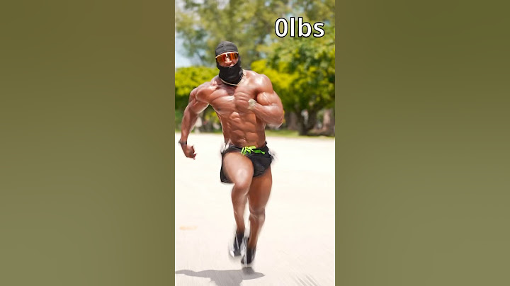 Sprinting with more and more weights challenge 🏃🏾‍♂️