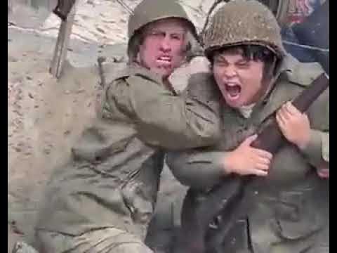 Stan Twitter: Trisha Paytas dressed as a solider in war reenacting a