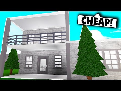 I Did The 10 000 House Challenge On Bloxburg Roblox Bloxburg Youtube - roblox bloxburg houses under 10 000 dollars