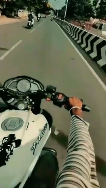 bike attitude stunt status #bikelover #ktm #pulsarns200  #ns200  #ytshorts #shorts #viral