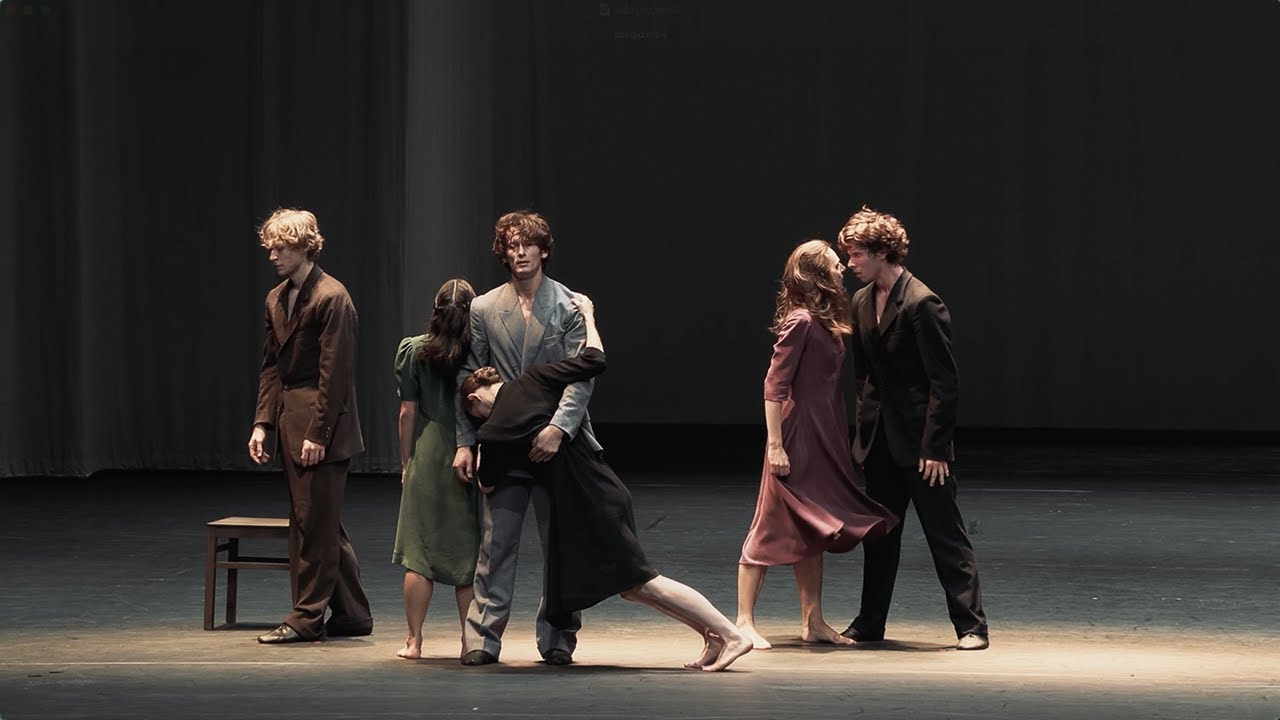 Adagio – Choreography: Pina Bausch