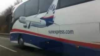 SunExpress - Shuttle Bus nach Frankfurt-Hahn - günstige Flüge nach Izmir Türkei