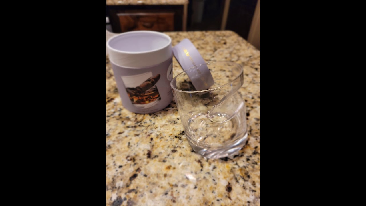 Lighten Life Cigar holding glass