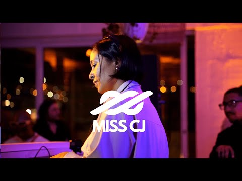 Miss CJ - Live At Intimate - Deep House Set (Cape Town, South Africa) thumbnail