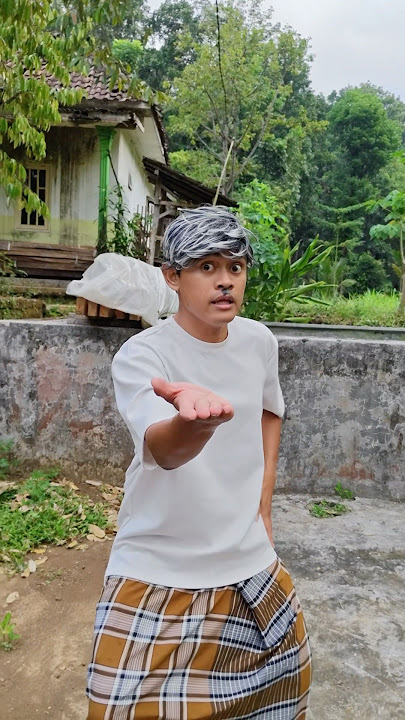 Tuk Tuk Sandal Bapak Mana ⁉️