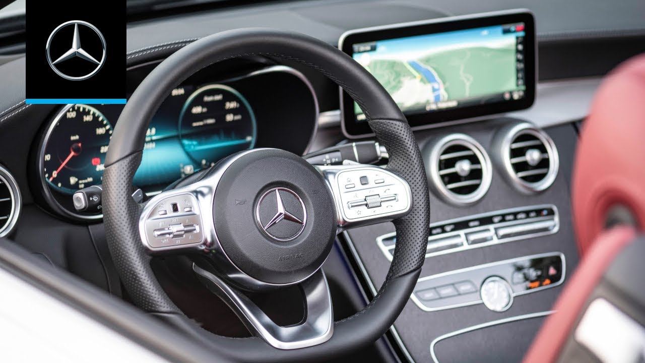 How to Control the Multimedia System in the Mercedes-Benz C-Class