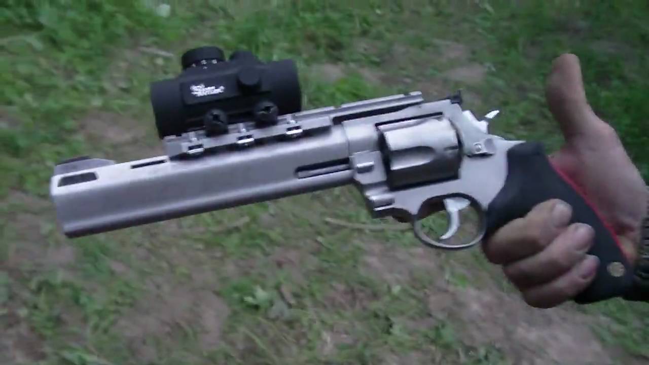 How To Shoot A Smith Wesson 500 And 454 Raging Bull At The Same Time taurus-454-raging-bull-revolver-454-casull-2454029m-725327601579