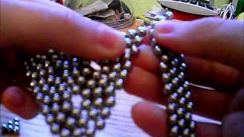 How to make a... kind of triangle with the NeoCube