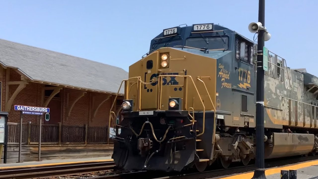 CSX B455 at Gburg with 1776 - YouTube