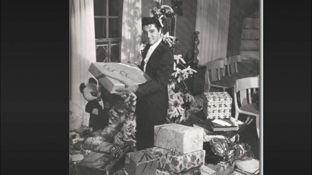 Elvis Presley - Santa Claus Is Back In Town Elvis Presley - Santa Claus Is Back In Town