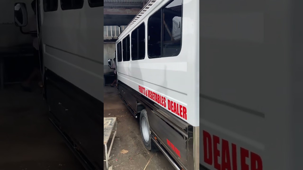 Nag pagawa po ng 14 feet fb body half stainless  Boss Arnold( From Olongapo city).    (09353043488)