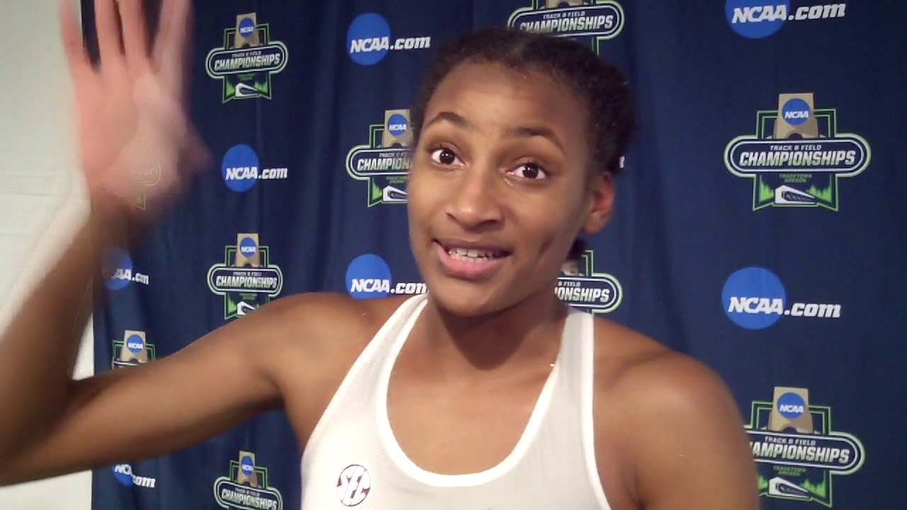 Texas A&M frosh Sammy Watson after winning 2018 NCAA 800 title - YouTube