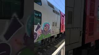 REX3 Wr. Neustadt Hbf.: Durchfahrt ÖBB 1116 105+ÖBB 8633 110 in Wien Jedlersdorf