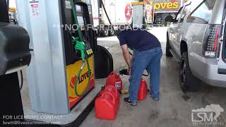 8-24-17 Wharton, Texas People Prepare for Hurricane Harvey At A Truck Stop