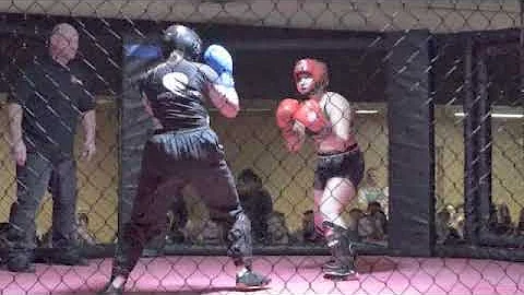 Valerie Lalonde vs Melissa Chouinard