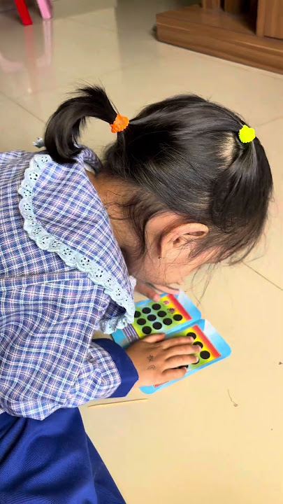 Rania bermain arsir tebak gambar #toys #mainan #anak