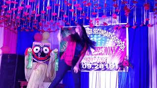 Fresher Party 2019 Dance By Rani At Namitadevi Higher Secondary School