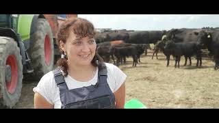 Агрохолдинг «Мираторг» доказал, что тракторист — женская профессия