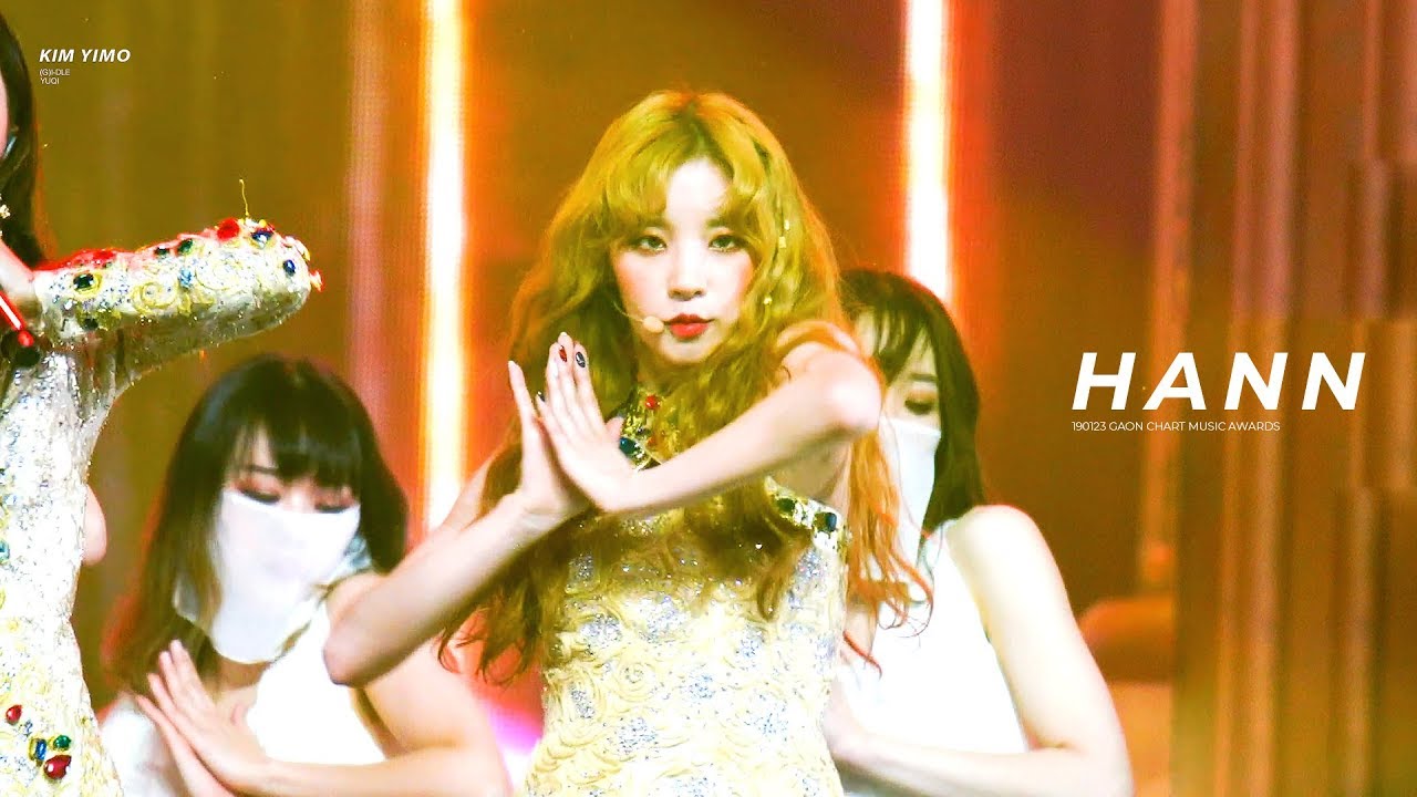 181201 여자아이들(G)I-DLE 멜론뮤직어워즈 '한(HANN)' 우기(YUQI) 직캠 by 김이모 - 4K