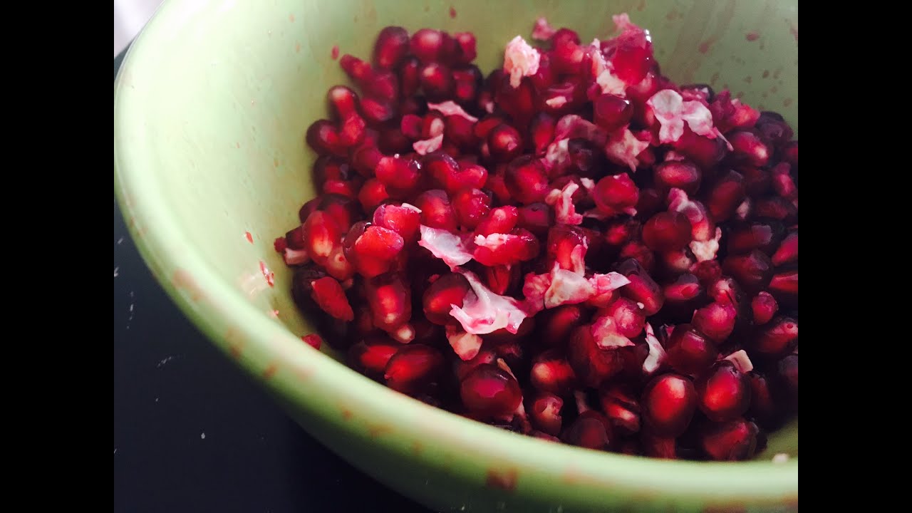 Pomegranate Tip - How to quickly get the seeds out? (Kitchen Tips) | Eat East Indian