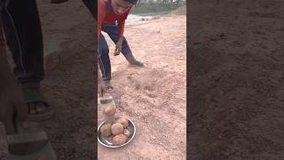 Smart way to boil eggs in brick kiln #viral #skills #amazing #egg