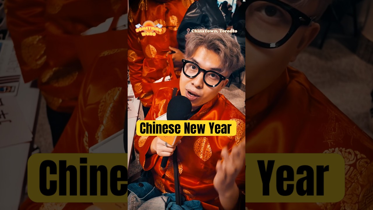 CHINESE NEW YEAR FESTIVAL Correction: the lettuce the lions eat symbolises good fortune.