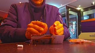 Making A Joint At Coffeeshop Prix Dami Amsterdam Okt 2024