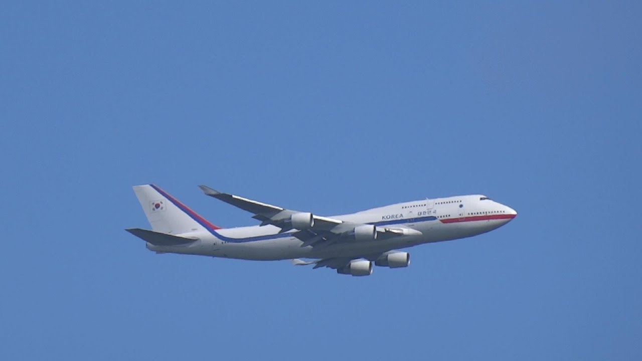 Korean Government Boeing 747-4B5 10001 (cn 26412)