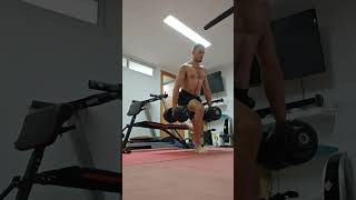 from my experience mastering split squat=BIG legs doing hard stuff feel good😈 #splitsquat #biglegs