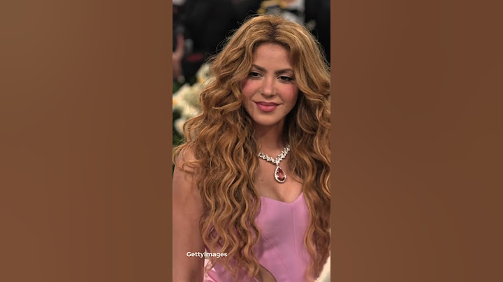 Shakira brilla en la MET GALA 2025