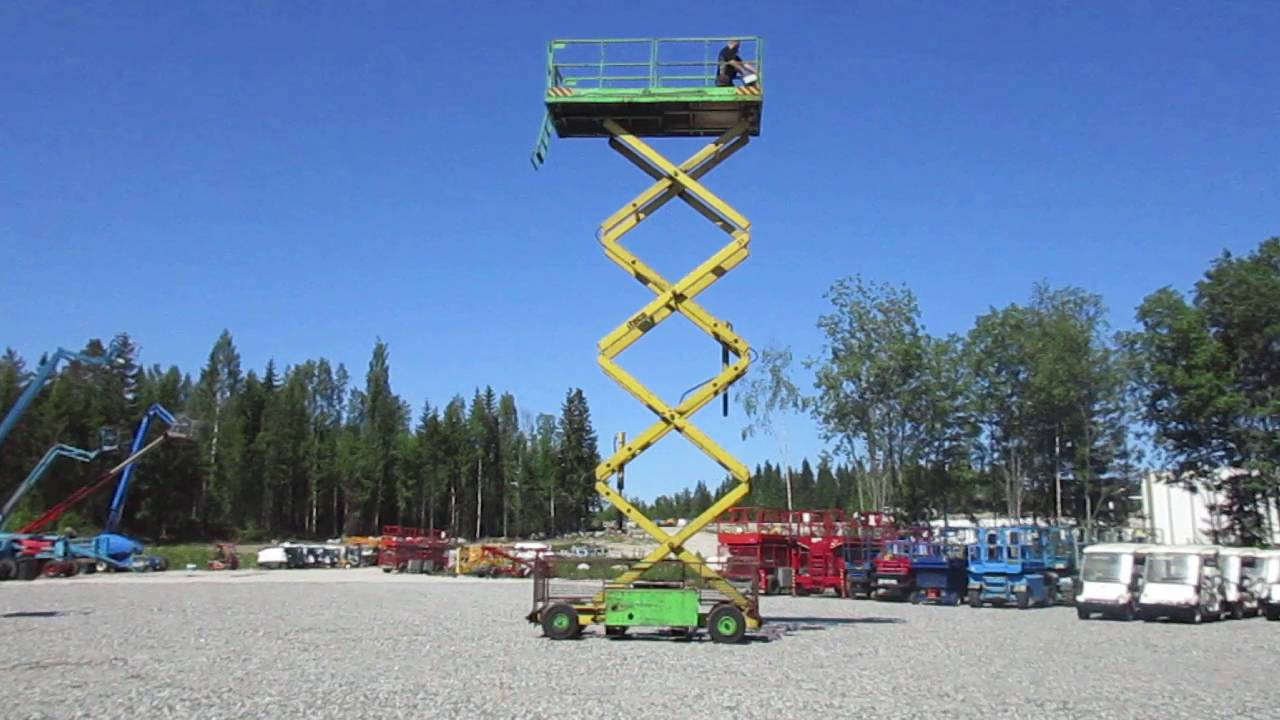 Iteco Pe 110 sahkotoiminen saksinostin - YouTube