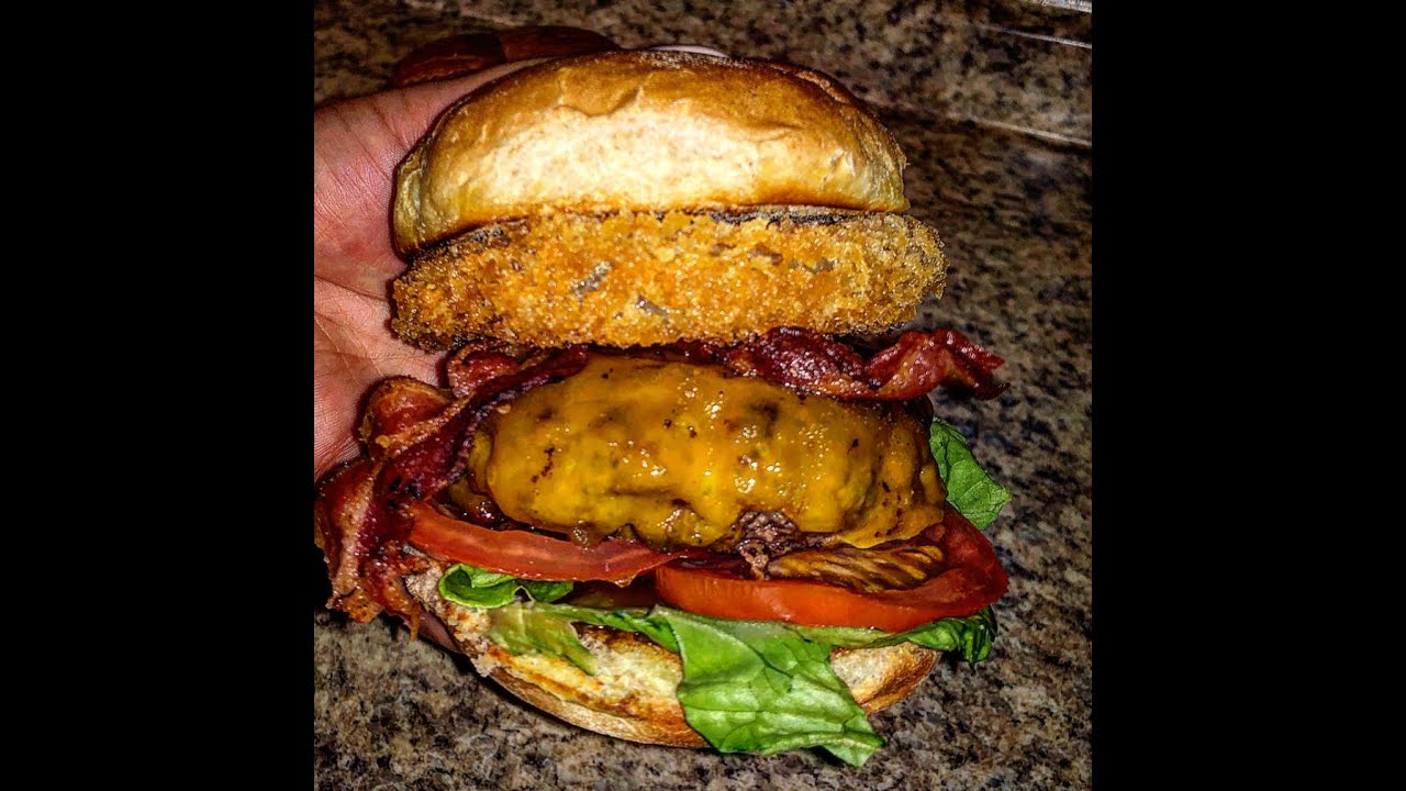 The best Smokehouse Bacon CheeseBurger! YouTube