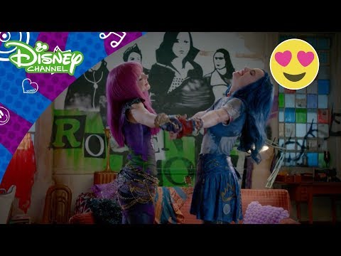 Descendants 2 |