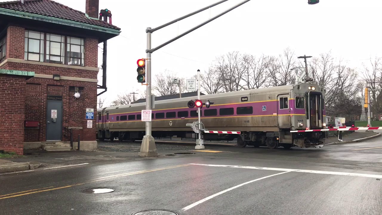 Commuter rail passing thru Carter Street in downtown Waltham.