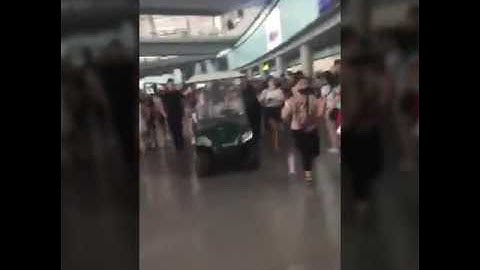 170712 Tổng Fancam các Hạc mập đón 易烊千玺 ở Sân bay Bắc Kinh