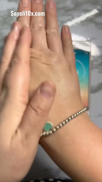 La Mer Moisturizer Hydration Test #hydratedskin #hydration #test #lamer #luxuryskincare #luxury