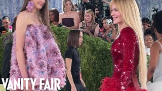 Nicole Kidman & Sunday Rose Have Mother-Daughter Moment at the Met Gala