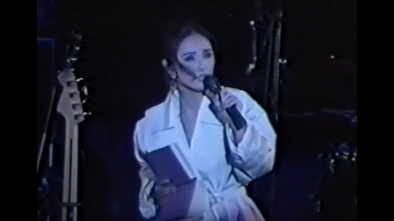 Singing [BRIDGE TO THE MOON]