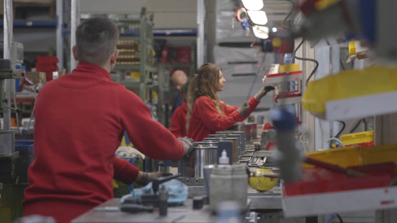 Cattini Oleopneumatica - How we make YAK and MAMMUT Jack (2019 edition)