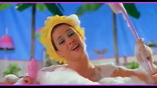 I'm a blonde bimbo girl (Barbie Girl, 1997)