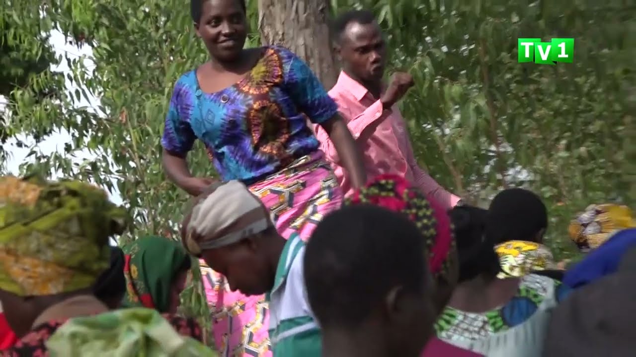 Kamonyi: Abasengera ku musozi wa Sholi baraburirwa